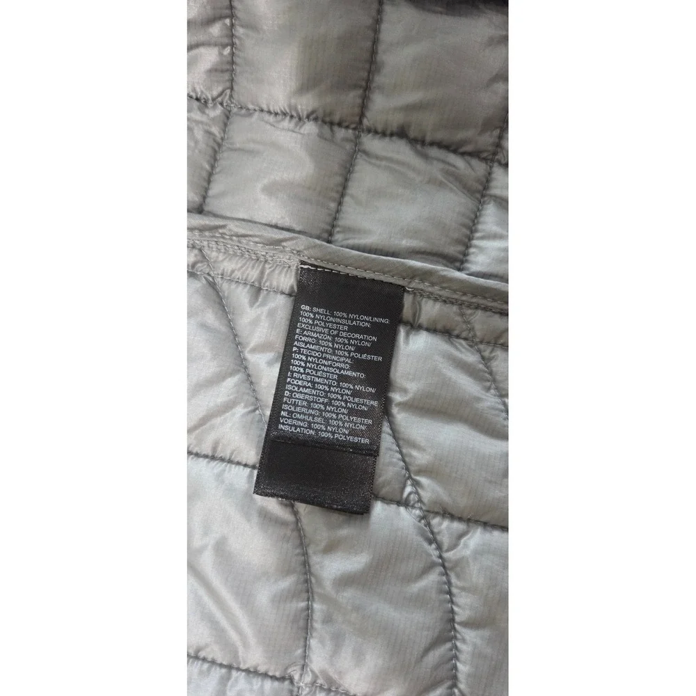 The North Face Thermoball Puffer Vest Men's Size Small Gray Full Zip Quilted NEW
